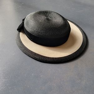 Vintage straw hat with velvet band